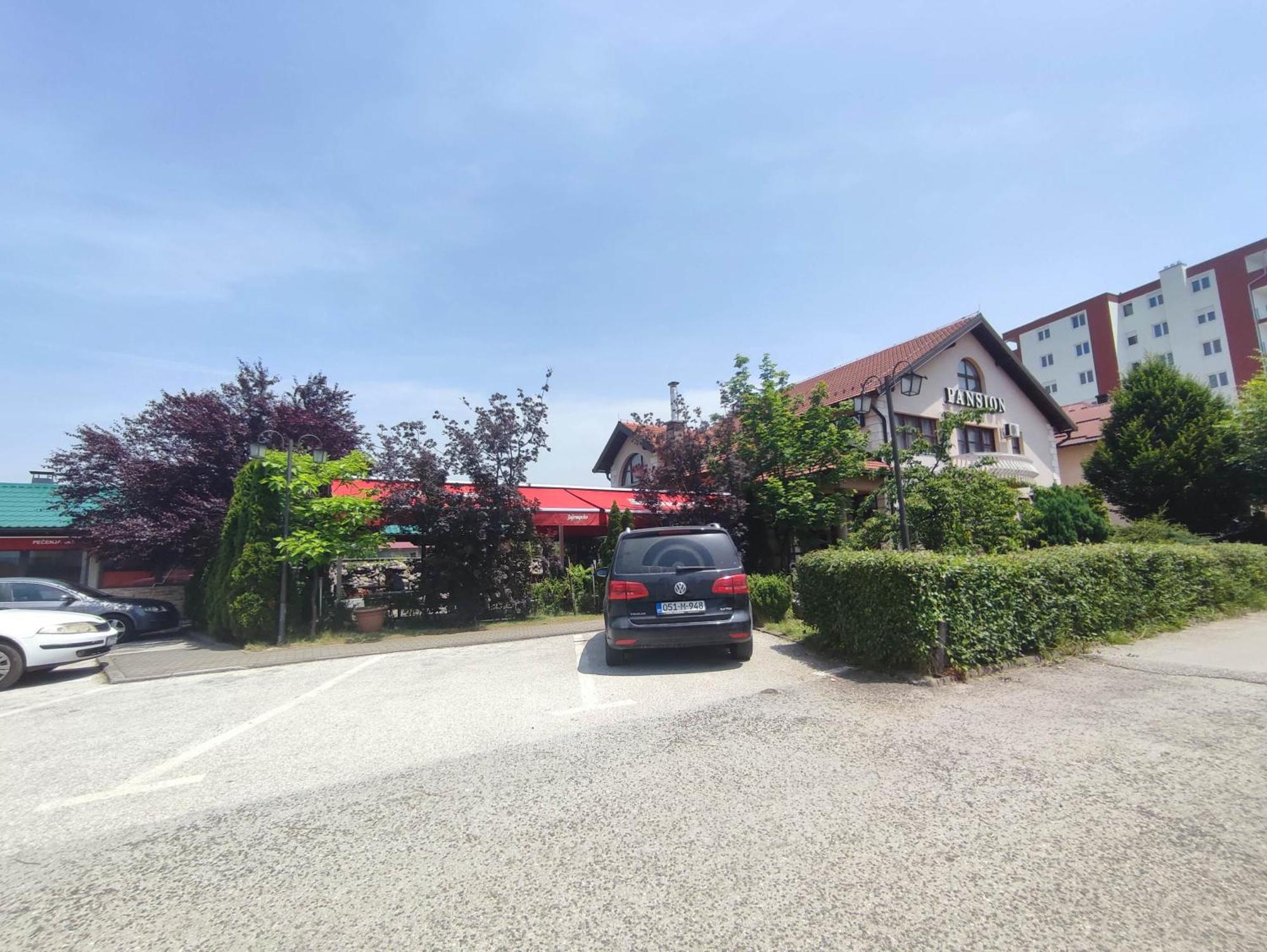 Bed and Breakfast Pansion Kamin Lukavica Exterior foto
